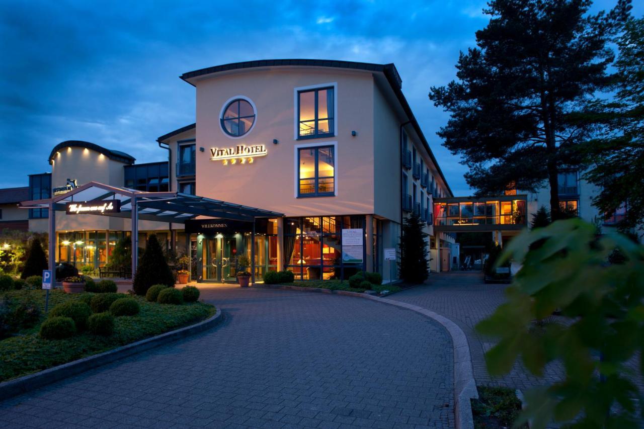 Vital Hotel Westfalen Therme Wellness Resort & Spa Bad Lippspringe Bagian luar foto