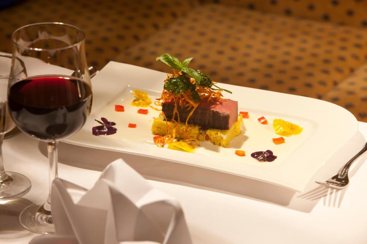 Vital Hotel Westfalen Therme Wellness Resort & Spa Bad Lippspringe Bagian luar foto