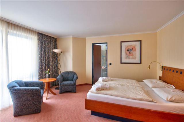 Vital Hotel Westfalen Therme Wellness Resort & Spa Bad Lippspringe Bagian luar foto